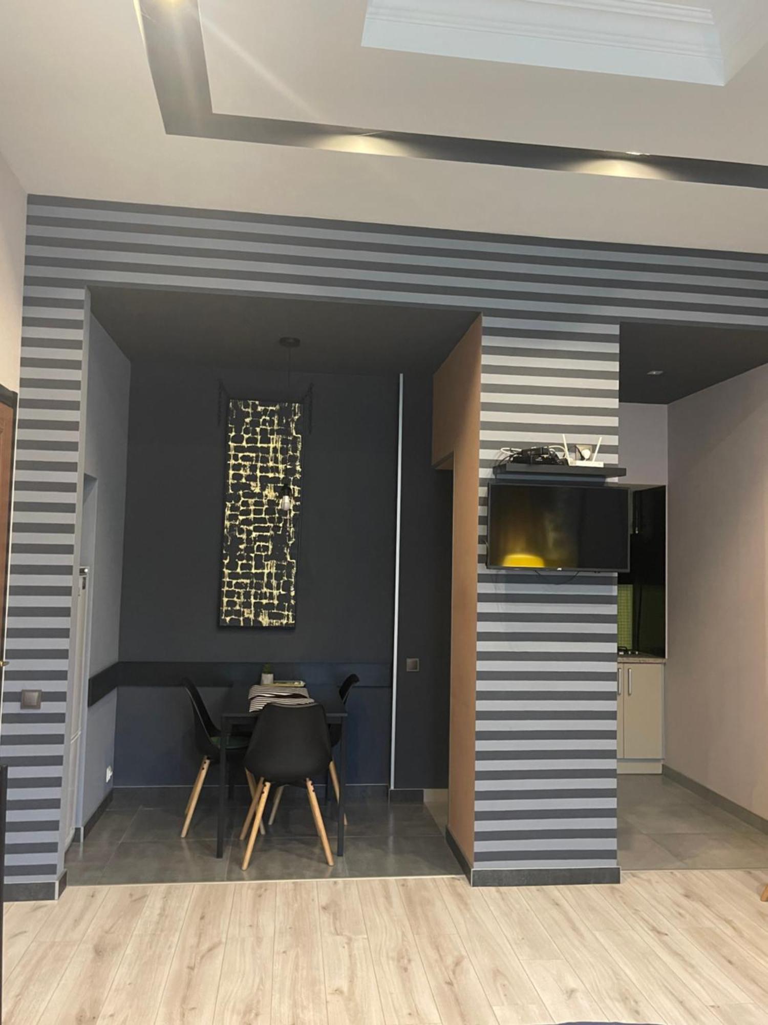 Vip - Дві Спальні Метро Хрещатик Лютеранська 3 Kijów Zewnętrze zdjęcie